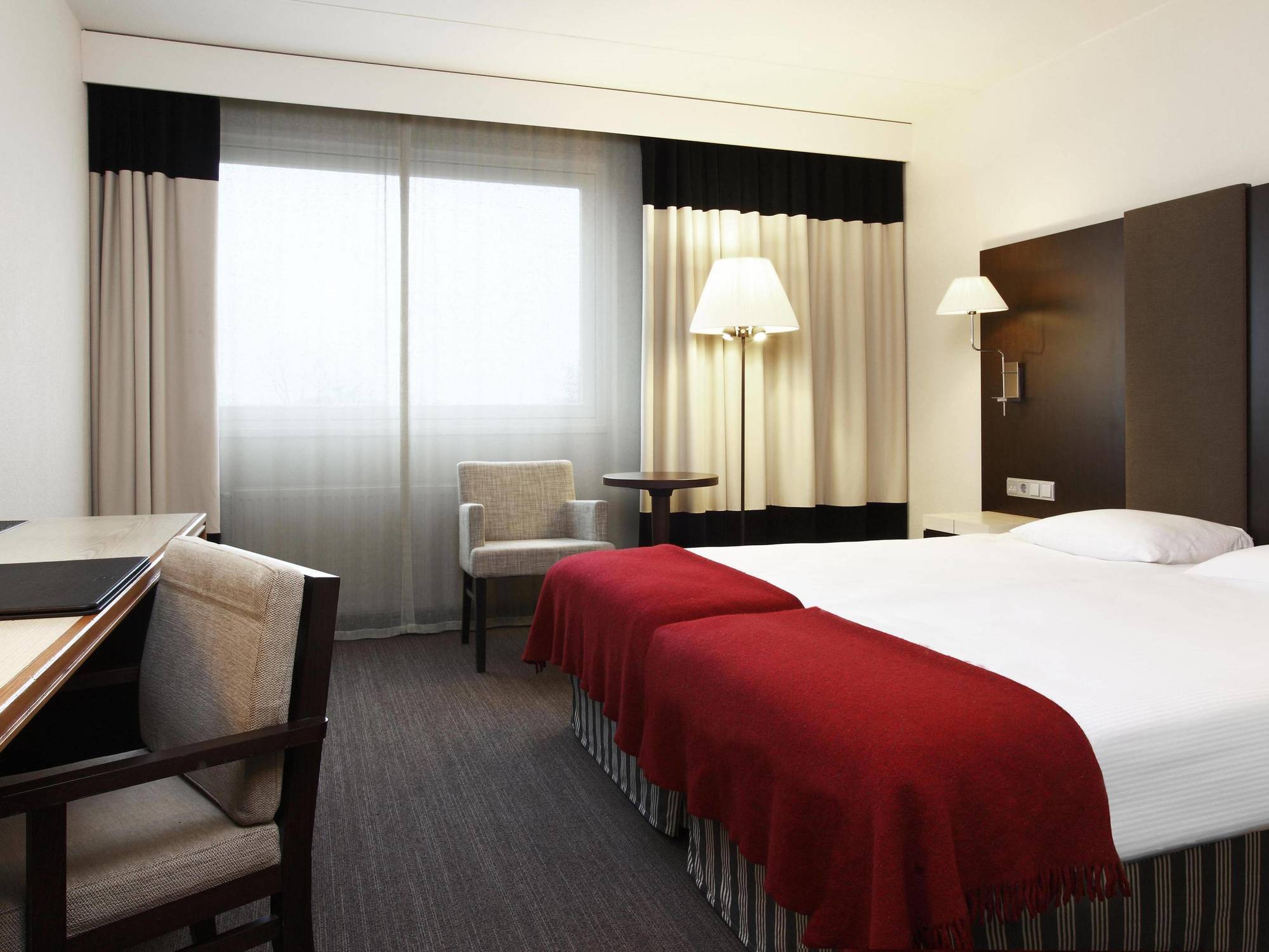 Nh Geldrop Hotell Rum bild